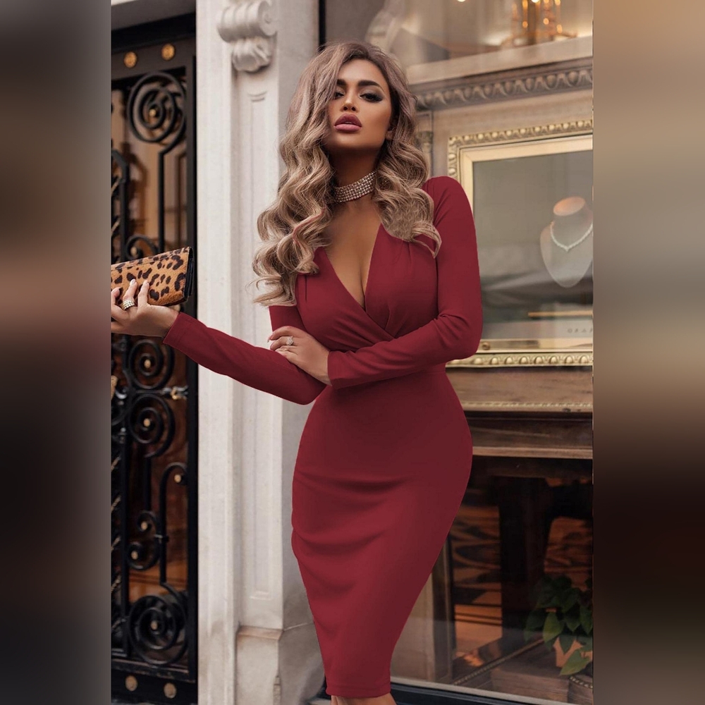 Elegant Maroon/Burgundy Ribbed Long Sleeve Sheath Dress